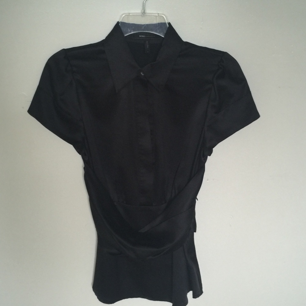 BCBGMaxazria top